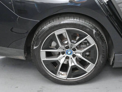 2024 BMW i5 eDrive40