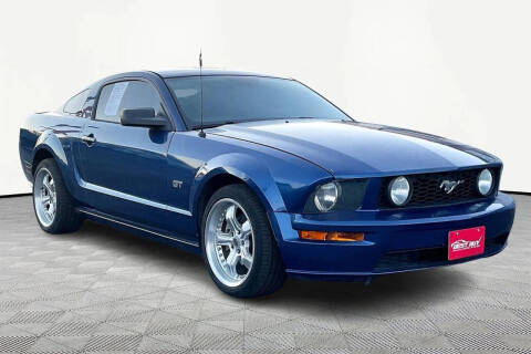 2006 Ford Mustang GT Deluxe