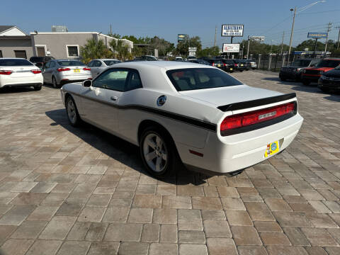 2014 Dodge Challenger SXT