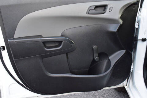 2016 Chevrolet Sonic LS Auto