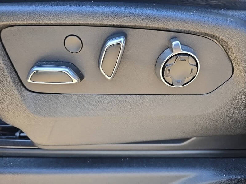 2025 GMC Yukon AT4 Ultimate