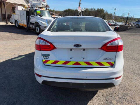 2014 Ford Fiesta S