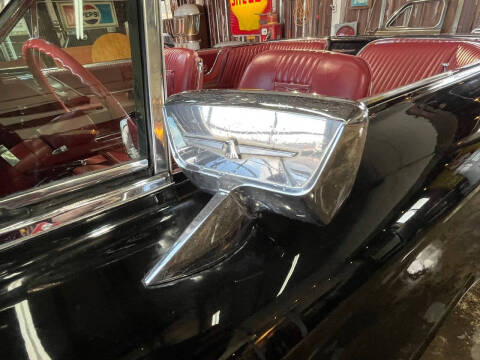 1965 Ford Thunderbird