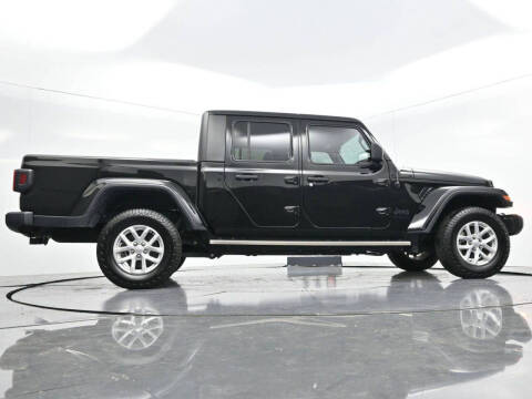 2023 Jeep Gladiator Sport S