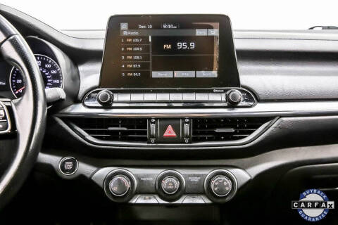 2021 Kia Forte GT Line