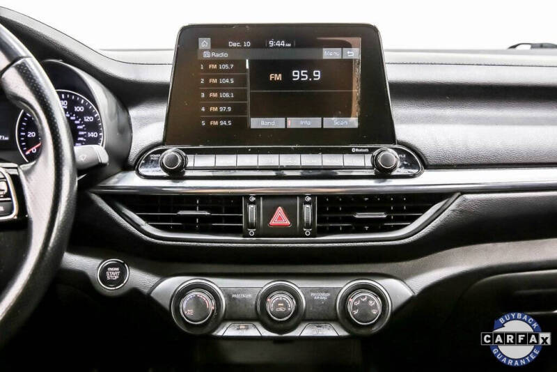 2021 Kia Forte GT Line