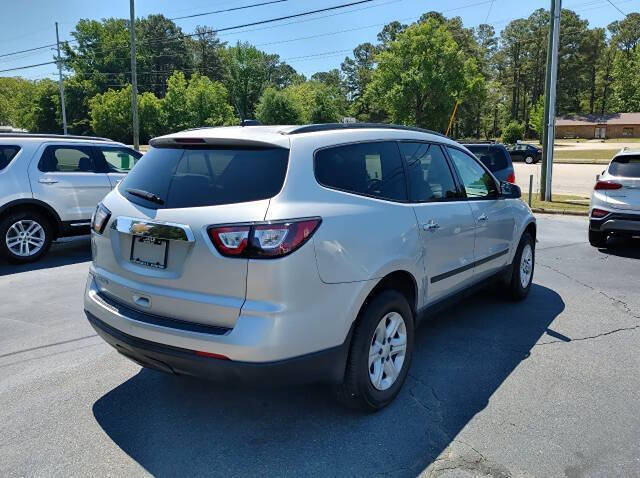 2017 Chevrolet Traverse LS