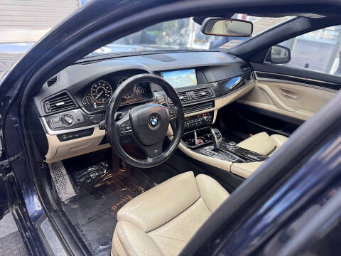 2012 BMW 5 Series 550i