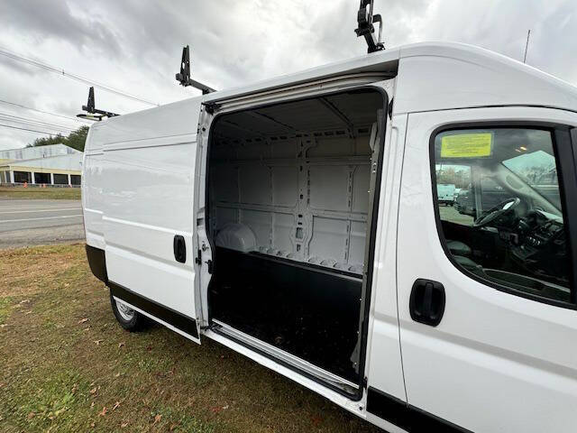 2021 RAM ProMaster Cargo Van Base photo 10