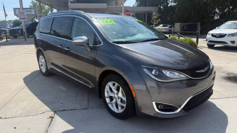2020 Chrysler Pacifica Limited
