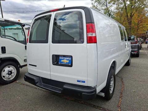 2025 Chevrolet Express 2500