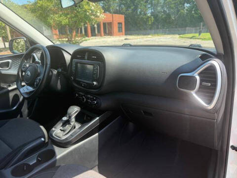 2020 Kia Soul GT-Line