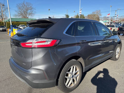 2022 Ford Edge SEL