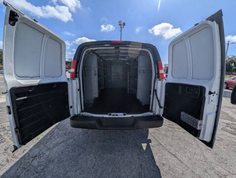 2020 Chevrolet Express 2500