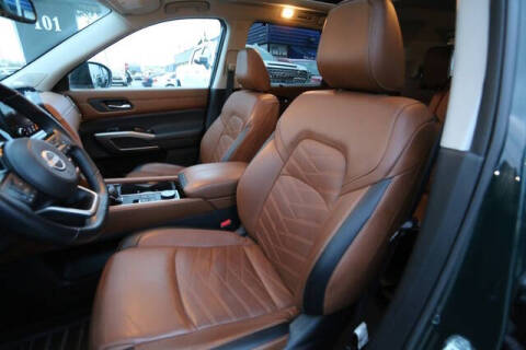 2022 Nissan Pathfinder Platinum