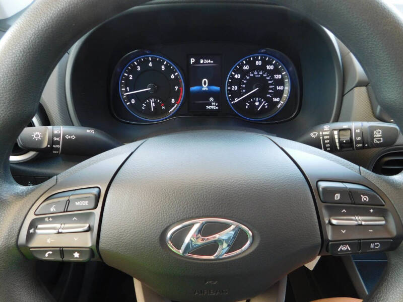 2023 Hyundai Kona SE