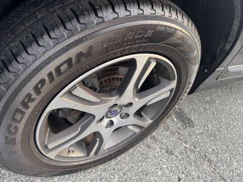 2015 Volvo XC60 T6 Drive-E Platinum