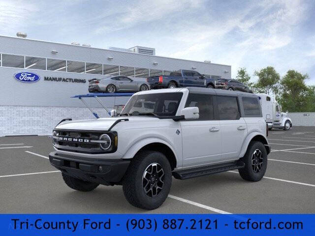 2025 Ford Bronco 4-Door Outer Banks's photo