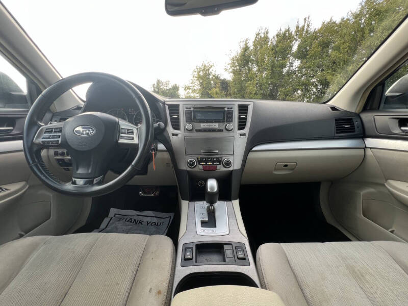 2013 Subaru Legacy 2.5i Premium