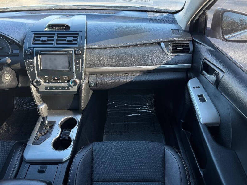 2013 Toyota Camry SE