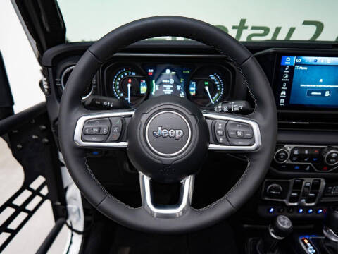 2025 Jeep Wrangler Sahara 4xe