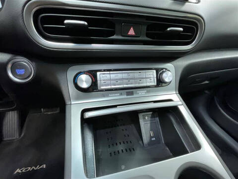 2023 Hyundai Kona Electric SEL