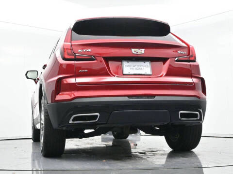 2025 Cadillac XT4 Premium Luxury