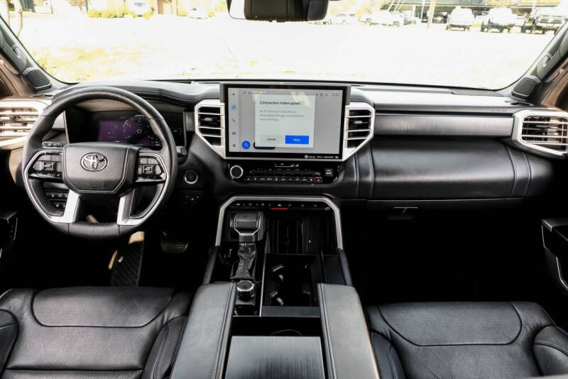 2023 Toyota Sequoia Platinum