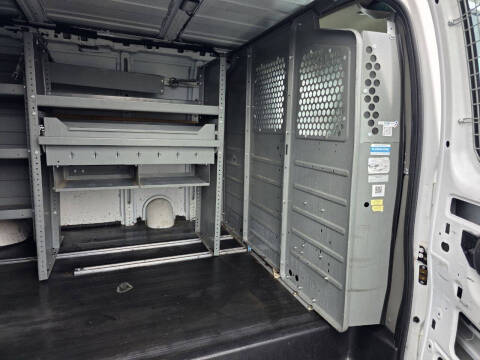 2016 Chevrolet Express 2500