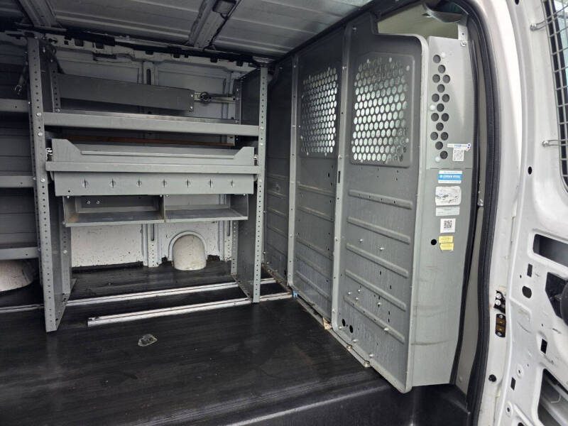 2016 Chevrolet Express 2500