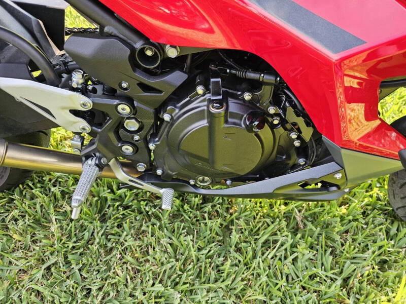 2025 Ninja 500