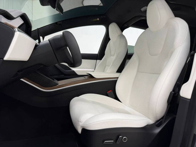 2024 Tesla Model X