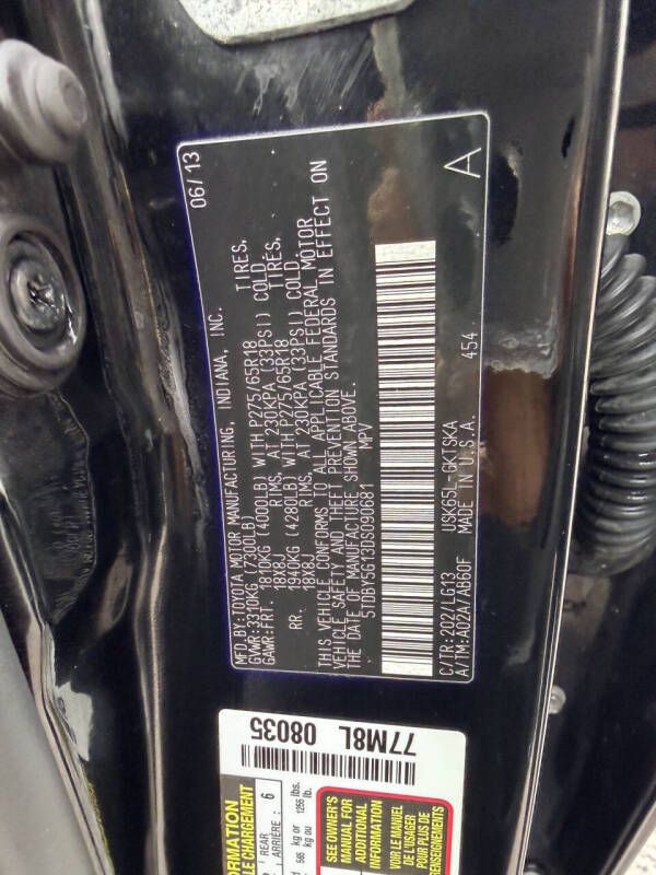 2013 Toyota Sequoia SR5