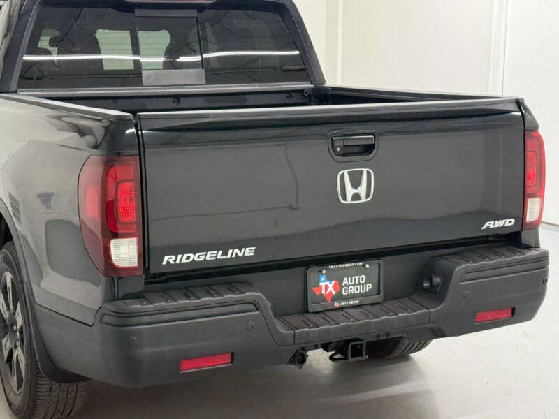 2017 Honda Ridgeline Black Edition