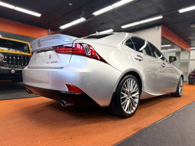 2015 Lexus IS 250