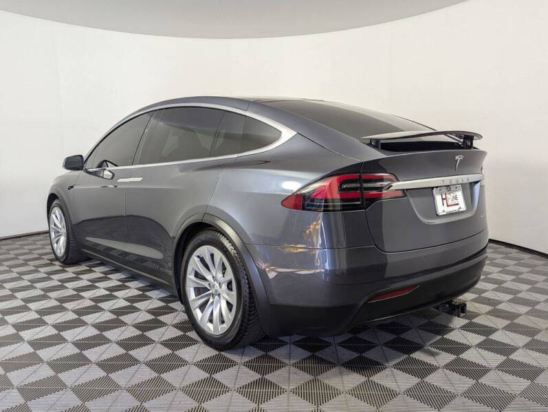 2020 Tesla Model X Long Range