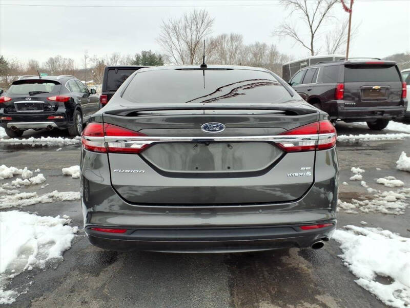 2017 Ford Fusion Hybrid SE