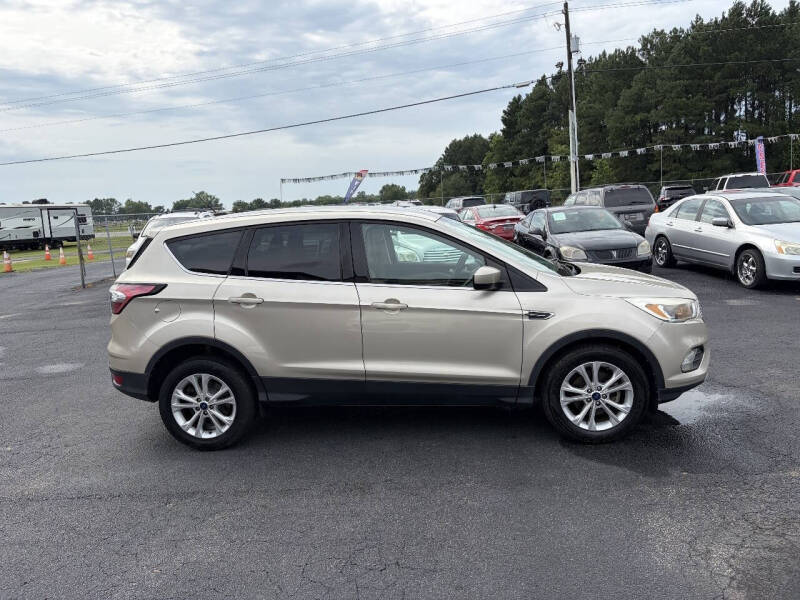 2017 Ford Escape SE