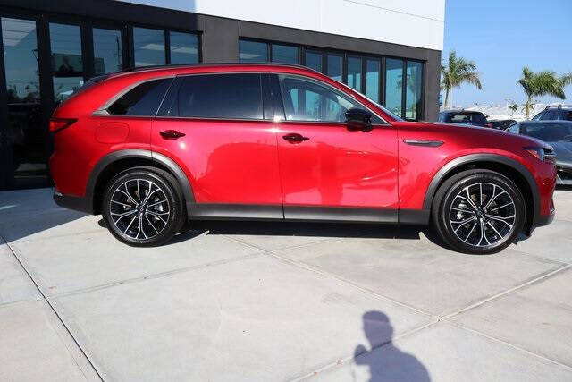 2025 Mazda CX-70 Plug-in Hybrid Premium