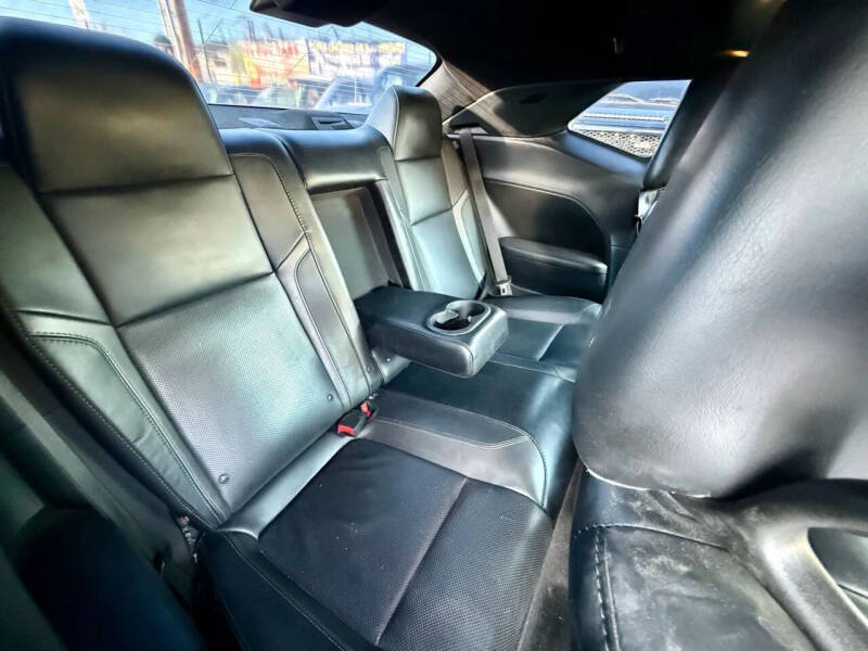 2015 Dodge Challenger