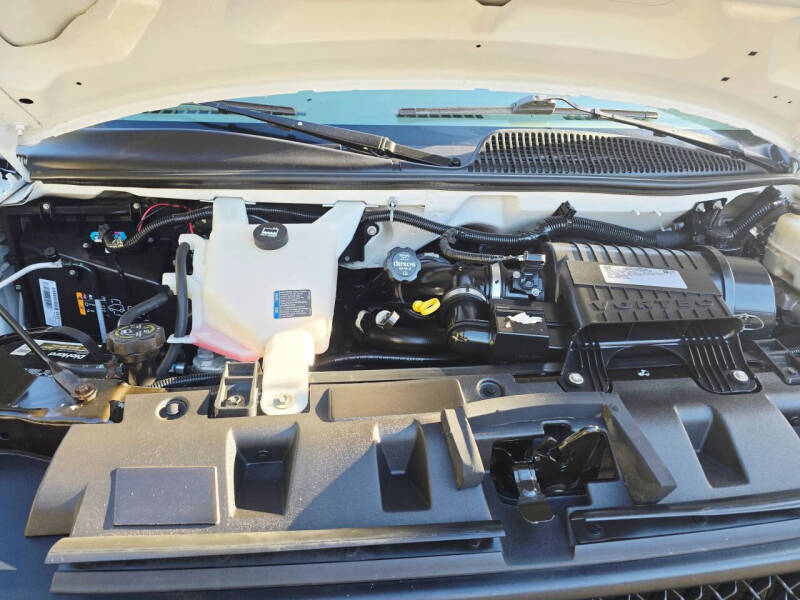 2017 Chevrolet Express 2500