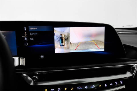 2024 Cadillac LYRIQ Tech