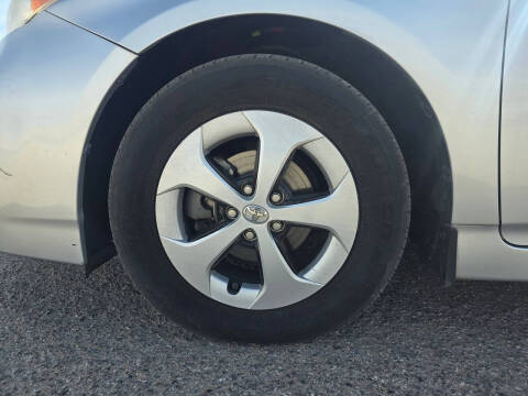 2014 Toyota Prius Two