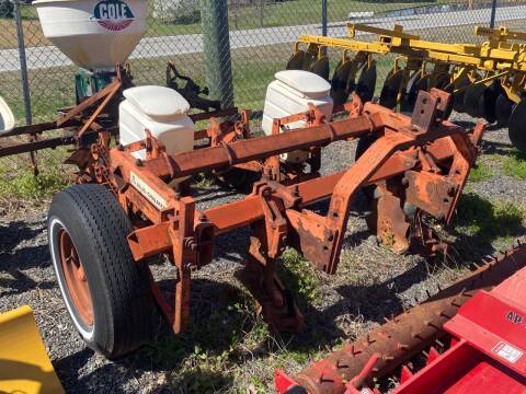  Allis Chalmers 2-Row No Till Planter for sale at Vehicle Network - Joe's Tractor Sales in Thomasville NC