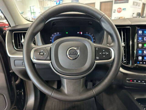 2023 Volvo XC60 B5 Core