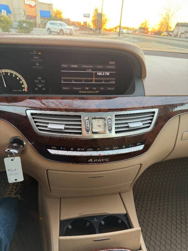 2008 Mercedes-Benz S-Class S 550 4MATIC