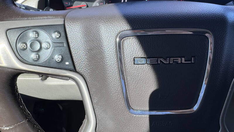 2015 GMC Yukon XL Denali