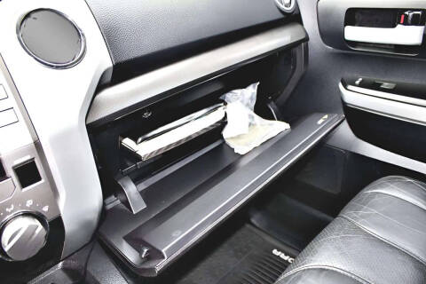 2014 Toyota Tundra SR5