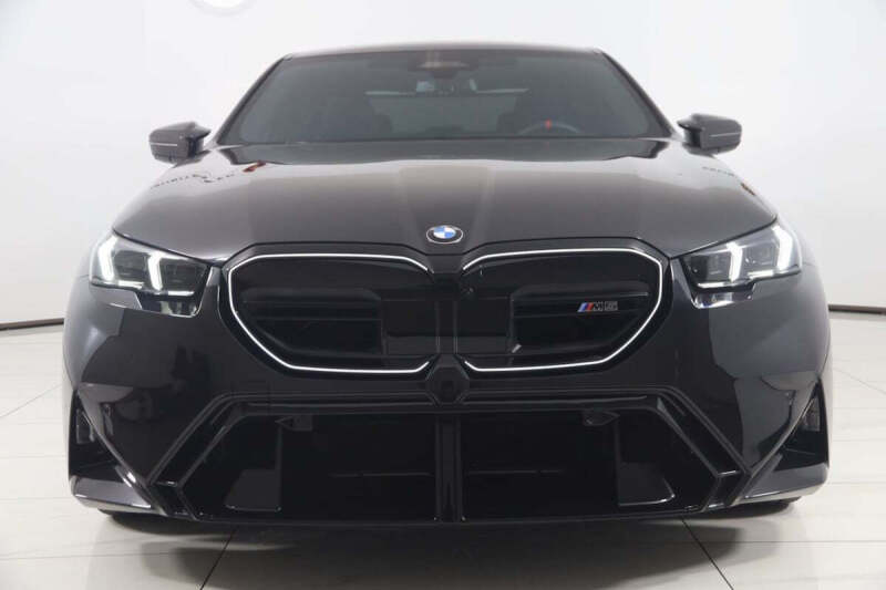 2025 BMW M5