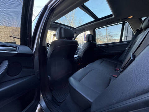 2010 BMW X5 xDrive30i